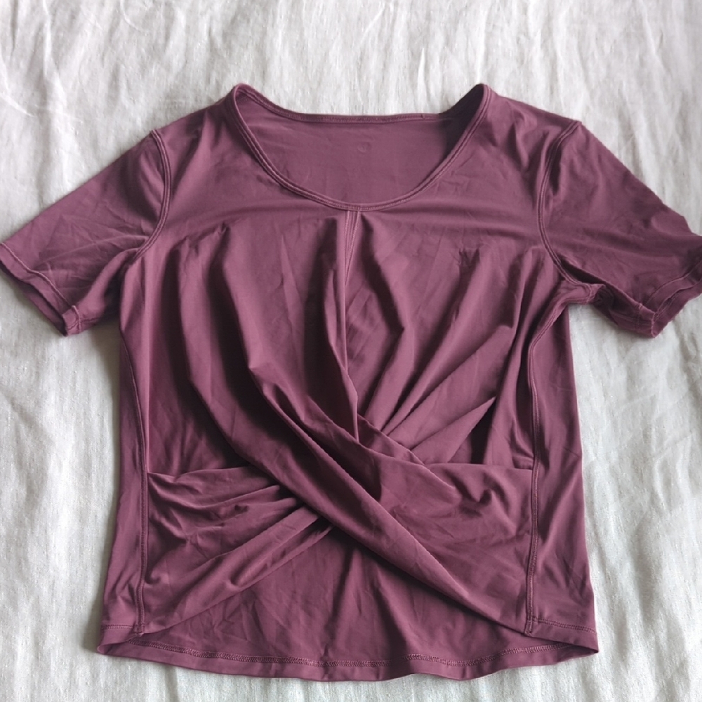 Lululemon Twist Front Cropped Shirt